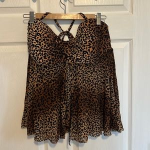 Leopard print tankini top.